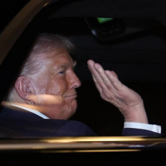 Los Demócratas denuncian que la Casa Blanca no publicó todos los archivos del caso Epstein para cuidar a Trump