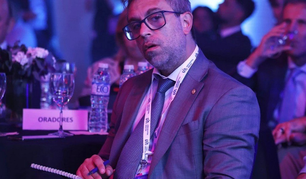 CORRUPCIÓN / DENUNCIAN QUE FURIASE USO EL CREDITO DEL NACION PARA COMPRAR UNA TERCERA CASA EN UN COUNTRY