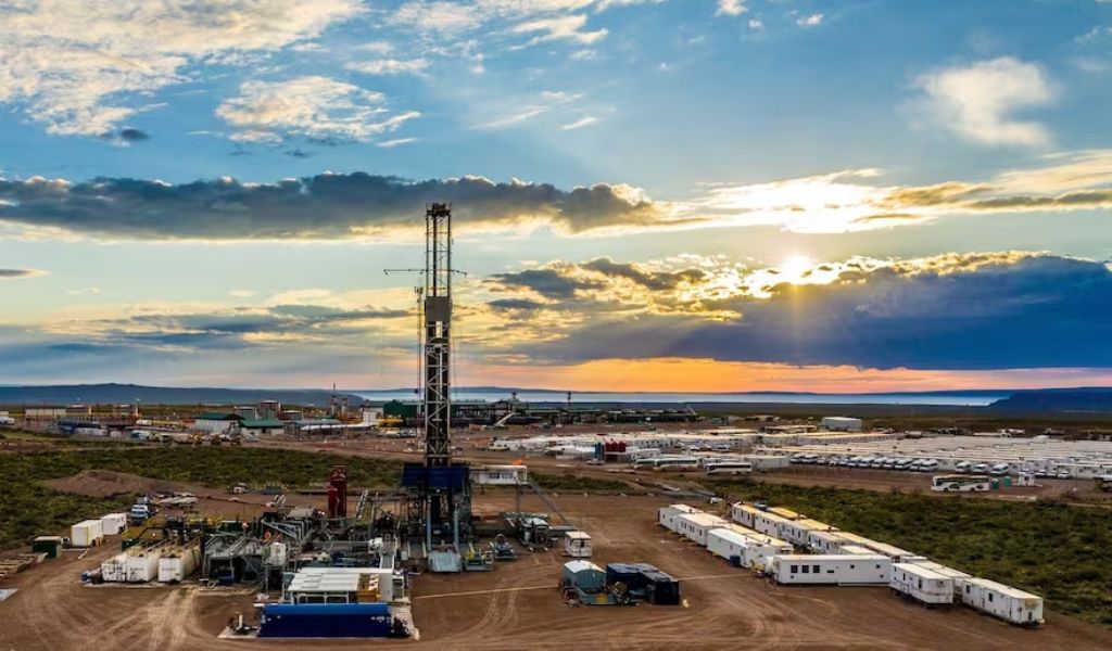 La Guerra del Acero en la Patagonia / ¿Techint o Welspun? El dilema de la industria nacional