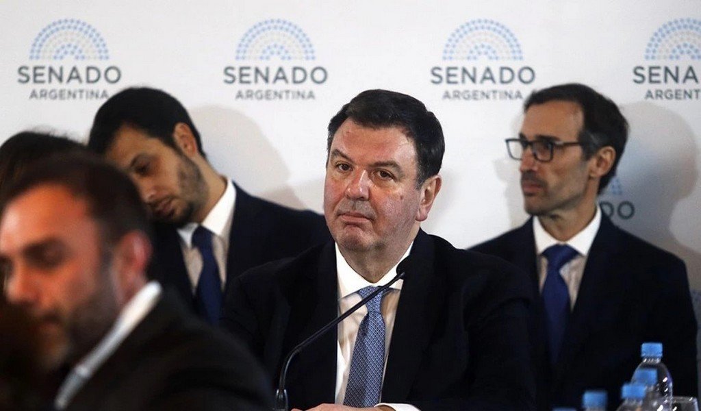 La reunión de Lijo con los gobernadores Sáenz y Jalil encendió las alarmas de Karina Milei