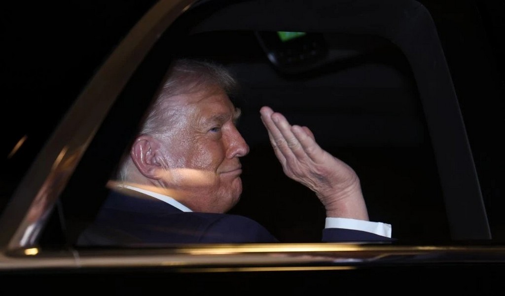 Los Demócratas denuncian que la Casa Blanca no publicó todos los archivos del caso Epstein para cuidar a Trump